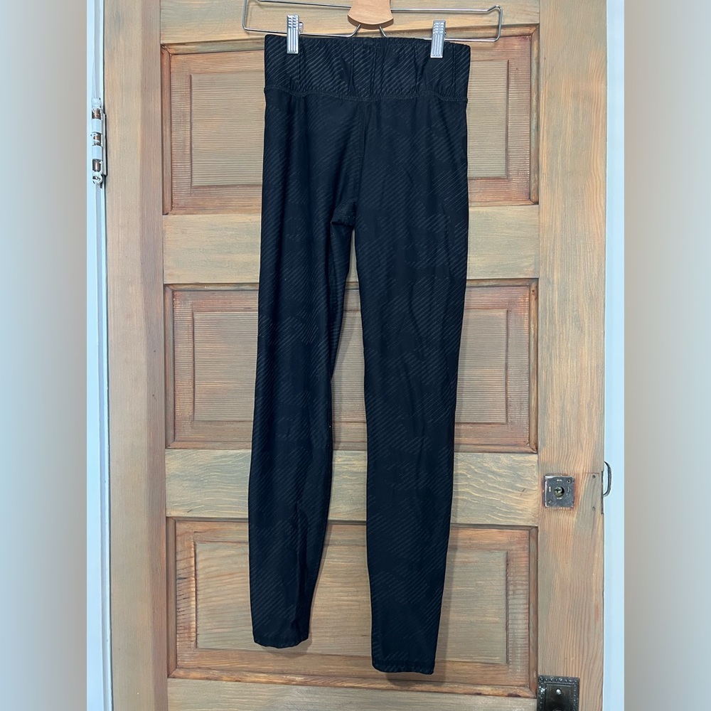 Terez Black Patterned Leggings
